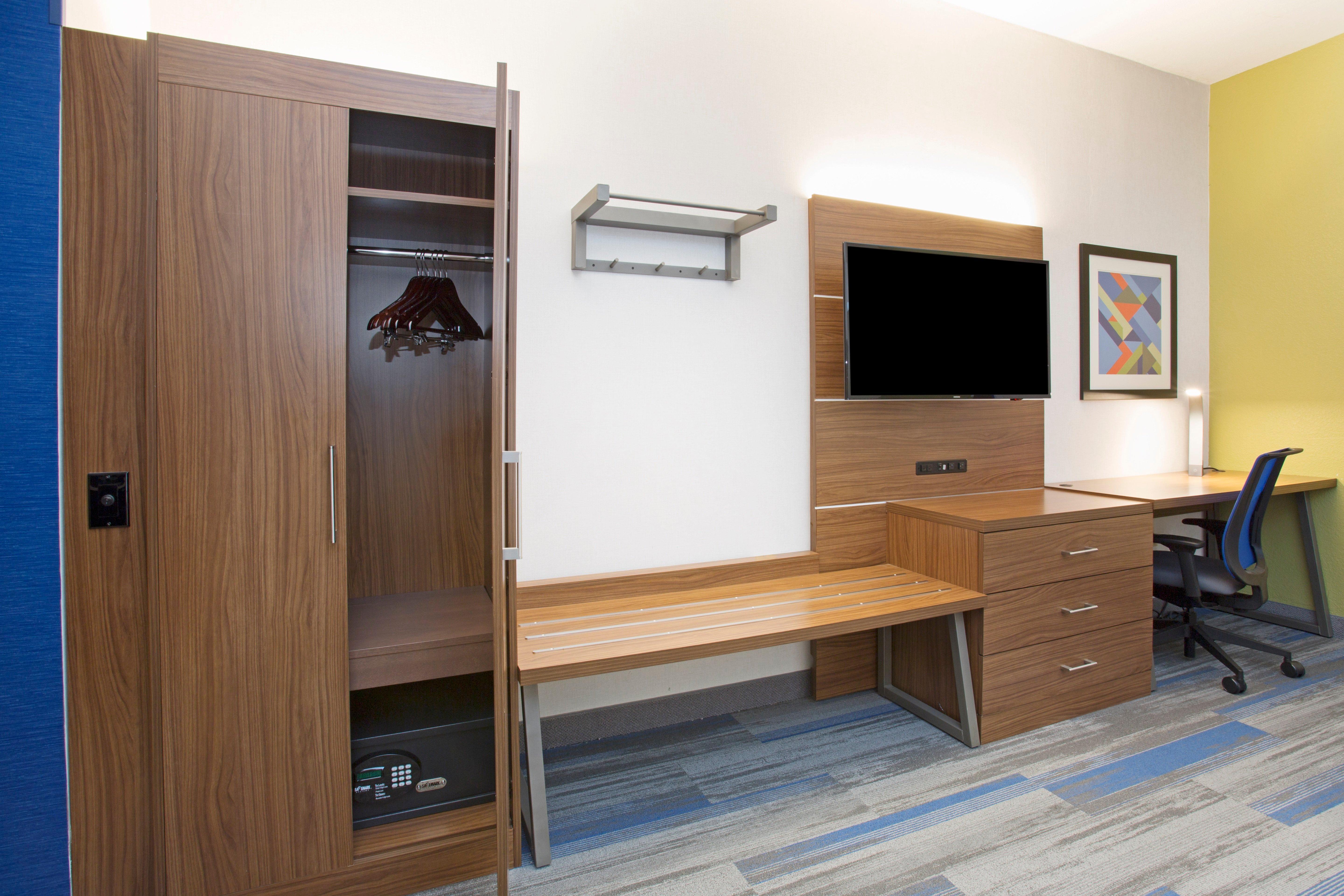 Holiday Inn Express Kansas City - At The Legends! By Ihg Bonner Springs Szoba fotó
