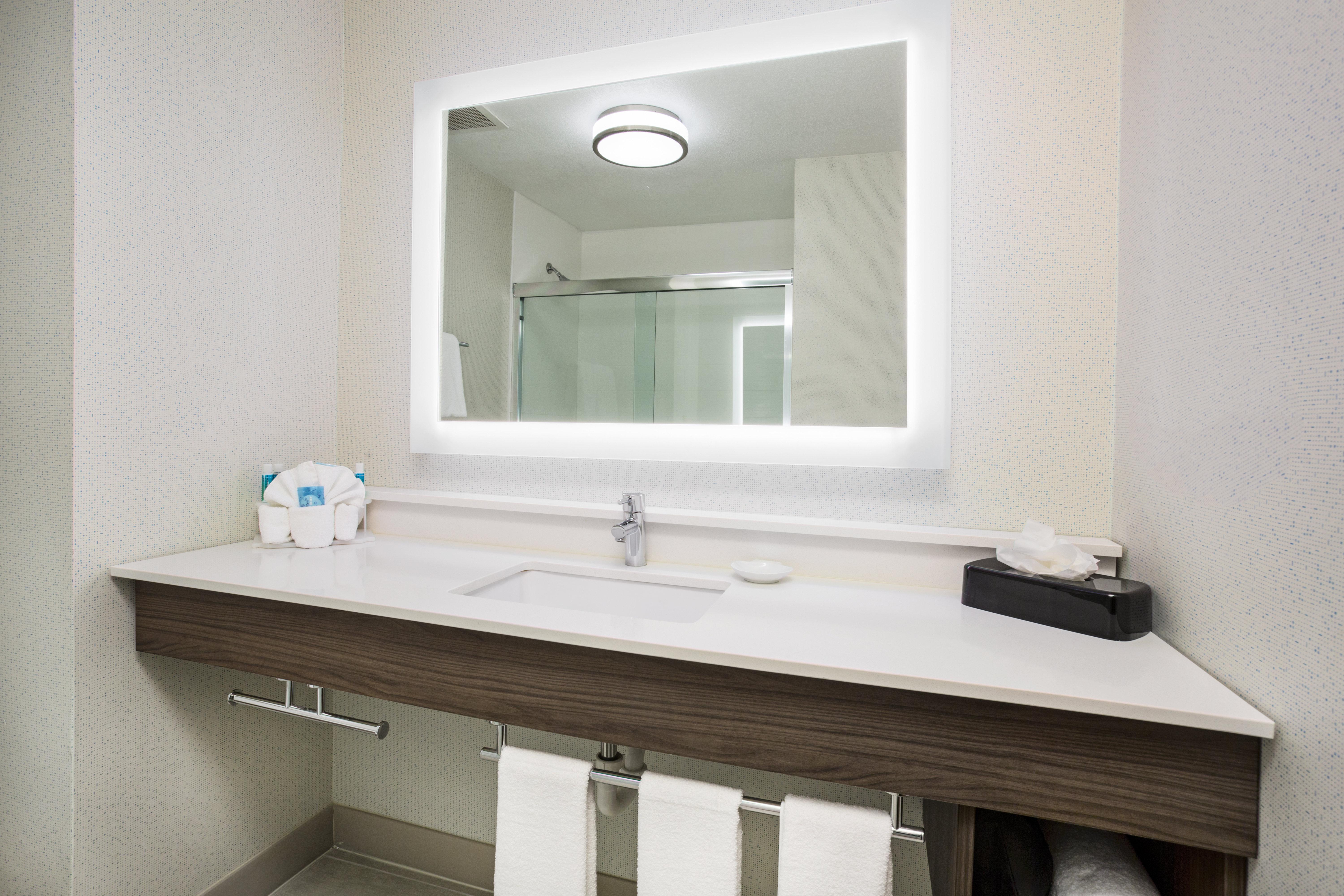 Holiday Inn Express Kansas City - At The Legends! By Ihg Bonner Springs Szoba fotó