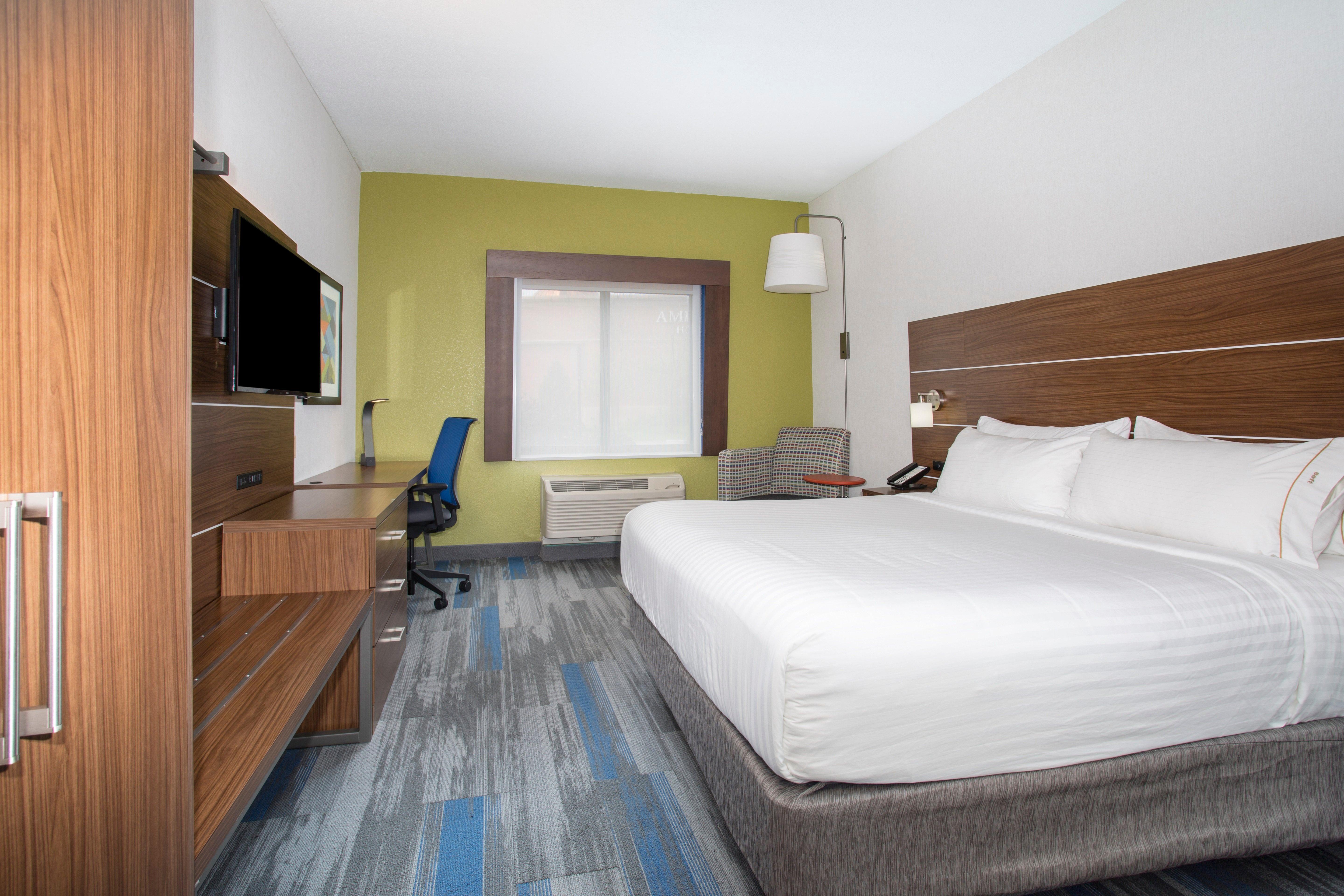 Holiday Inn Express Kansas City - At The Legends! By Ihg Bonner Springs Kültér fotó
