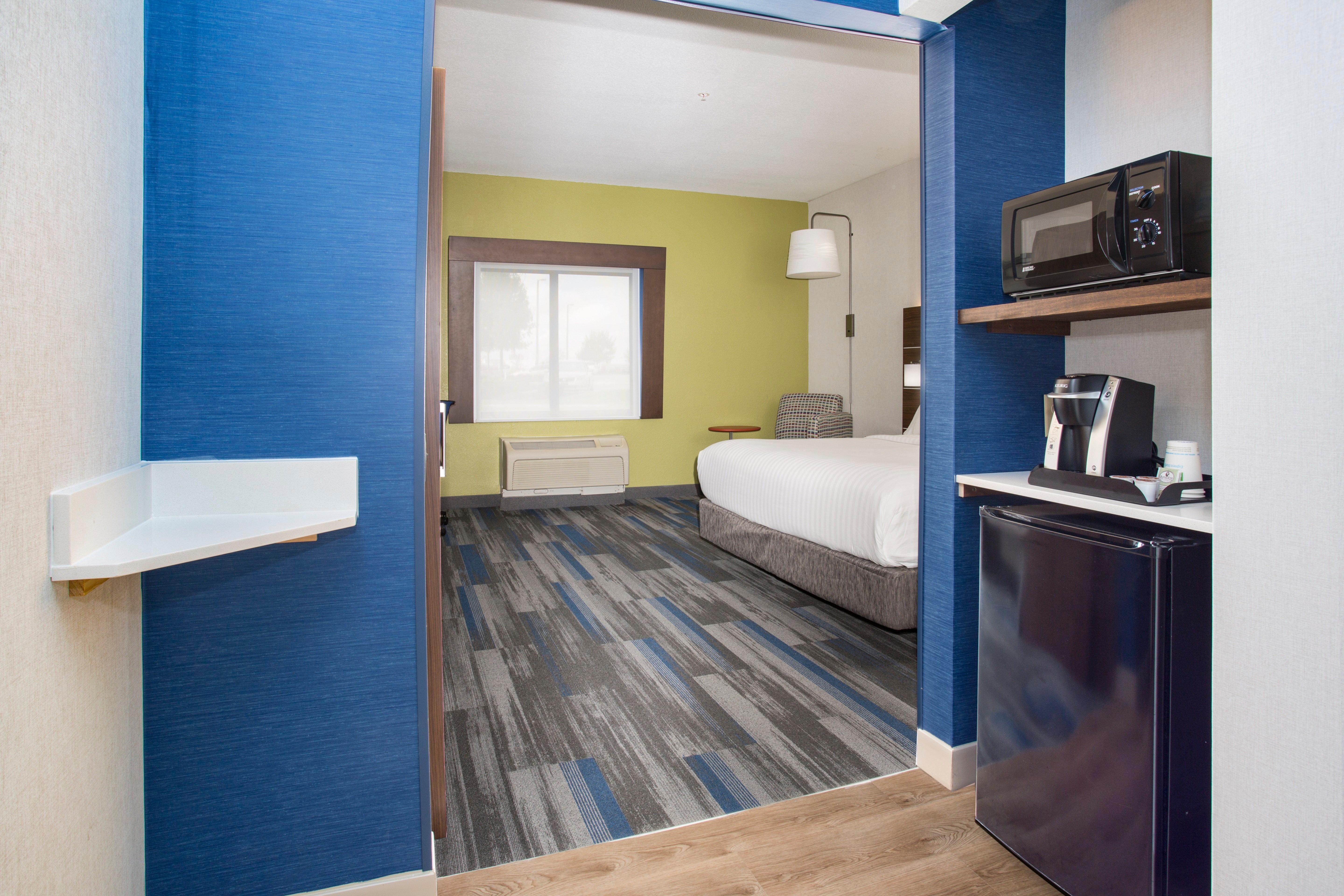 Holiday Inn Express Kansas City - At The Legends! By Ihg Bonner Springs Szoba fotó